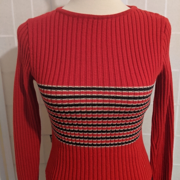 Vintage MOSCHINO red wool sweater Italy 90s - Picture 3 of 4